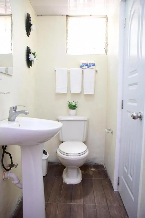 Apartamento Entero En Samana Los Tios 1 Y 2 0*,